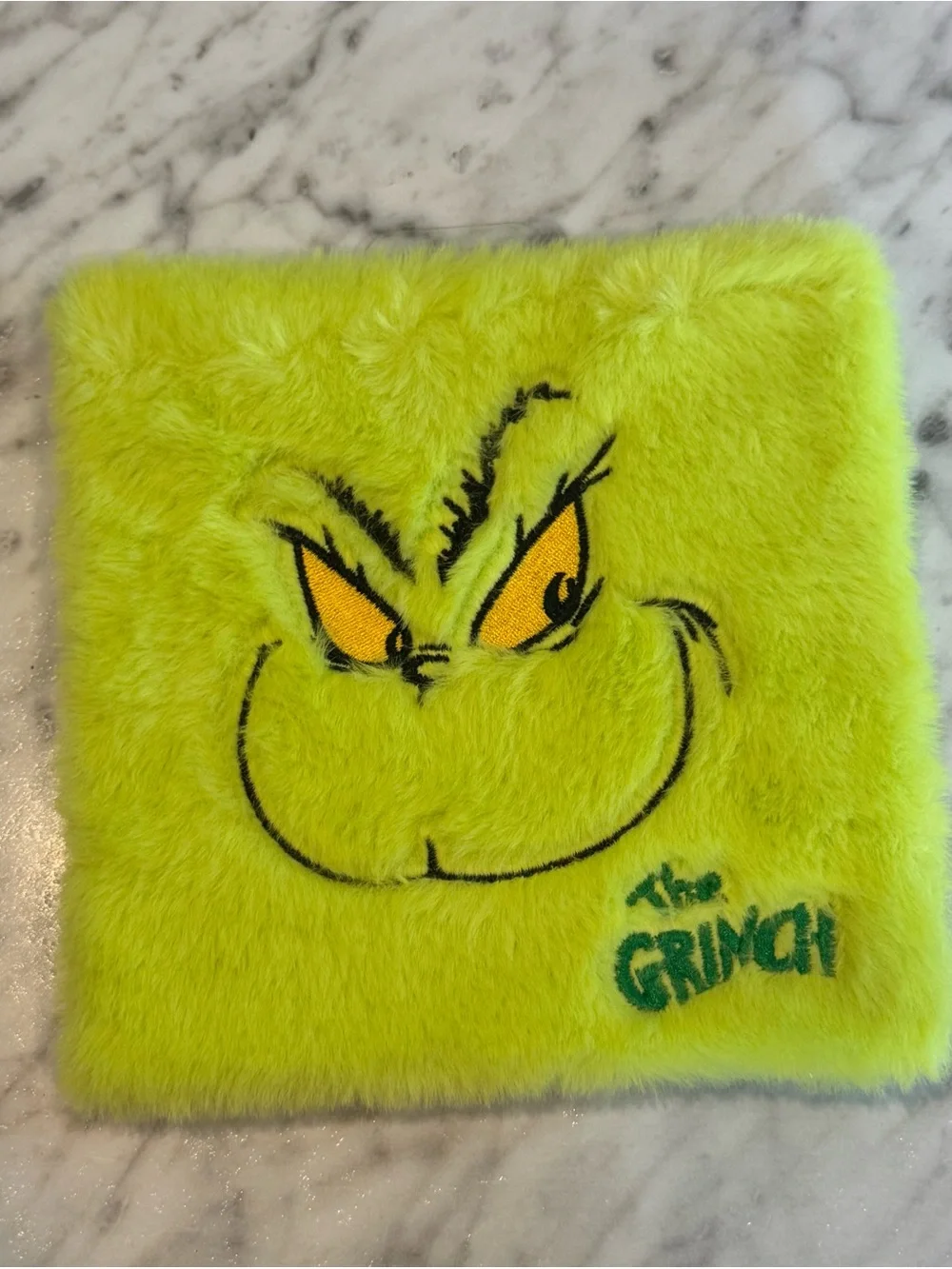 The Grinch Eyeshadow Palette NWOT